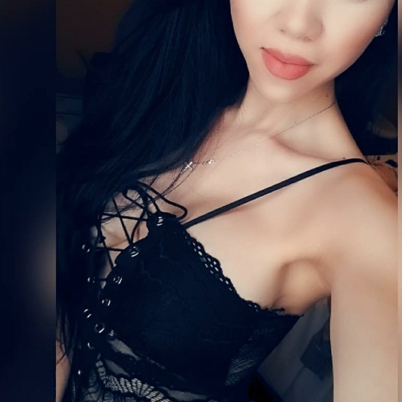 "Lace It Up" BodySuit in Black - Picture 8 of 8